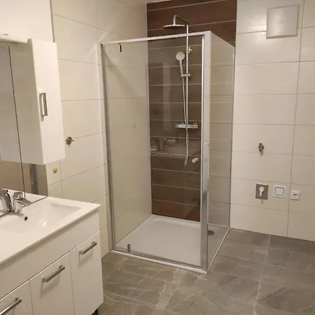 Sommerresidenz 9210 アパート